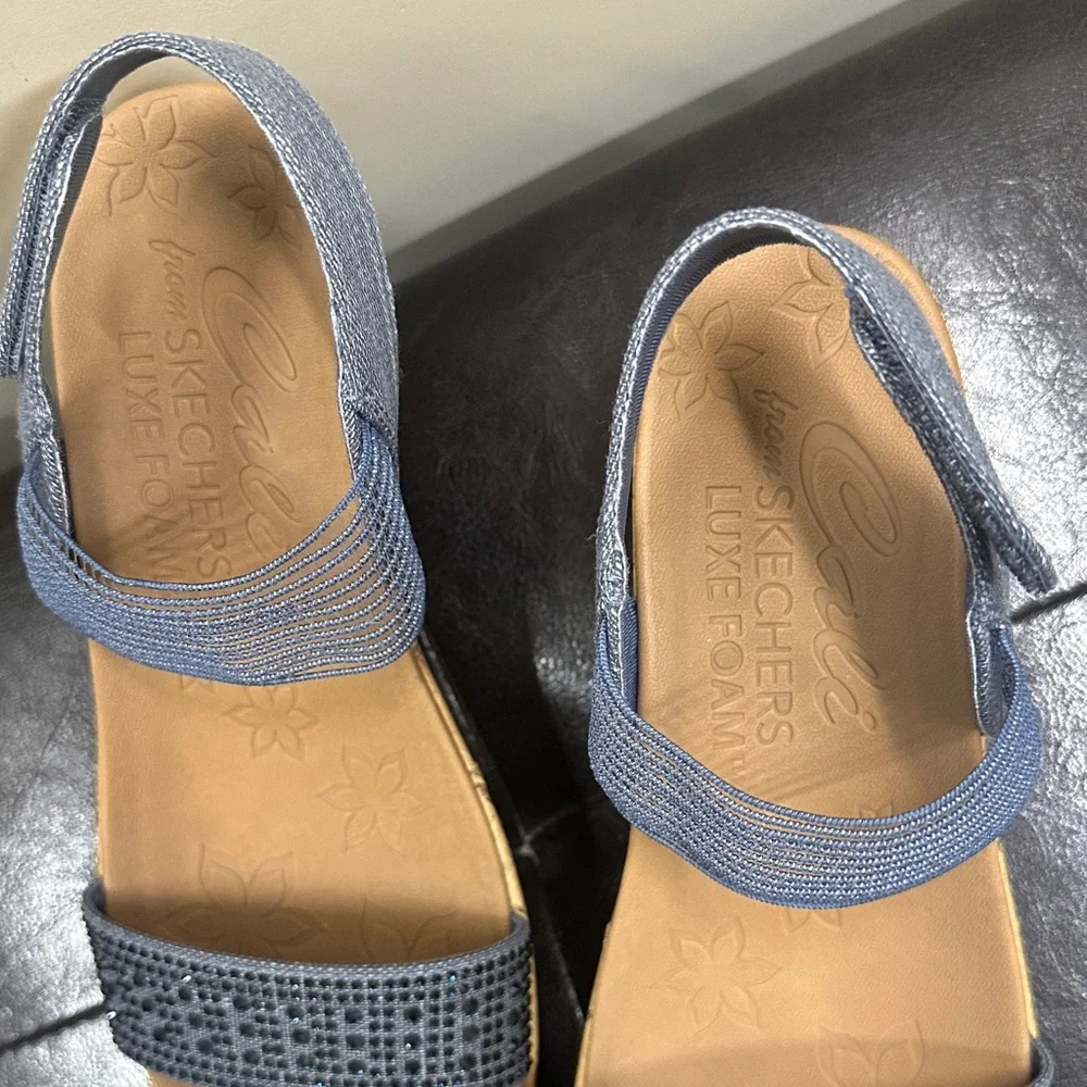 Skechers Beverlee Rhinestone Wedge Sandals - Picture 3 of 6